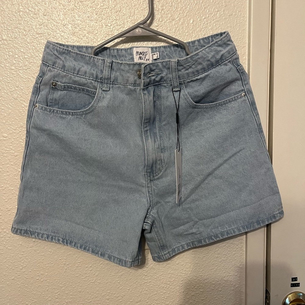 Princess Polly, The Swalla Shorts Light Blue, Womens size 6, never worn, NWT